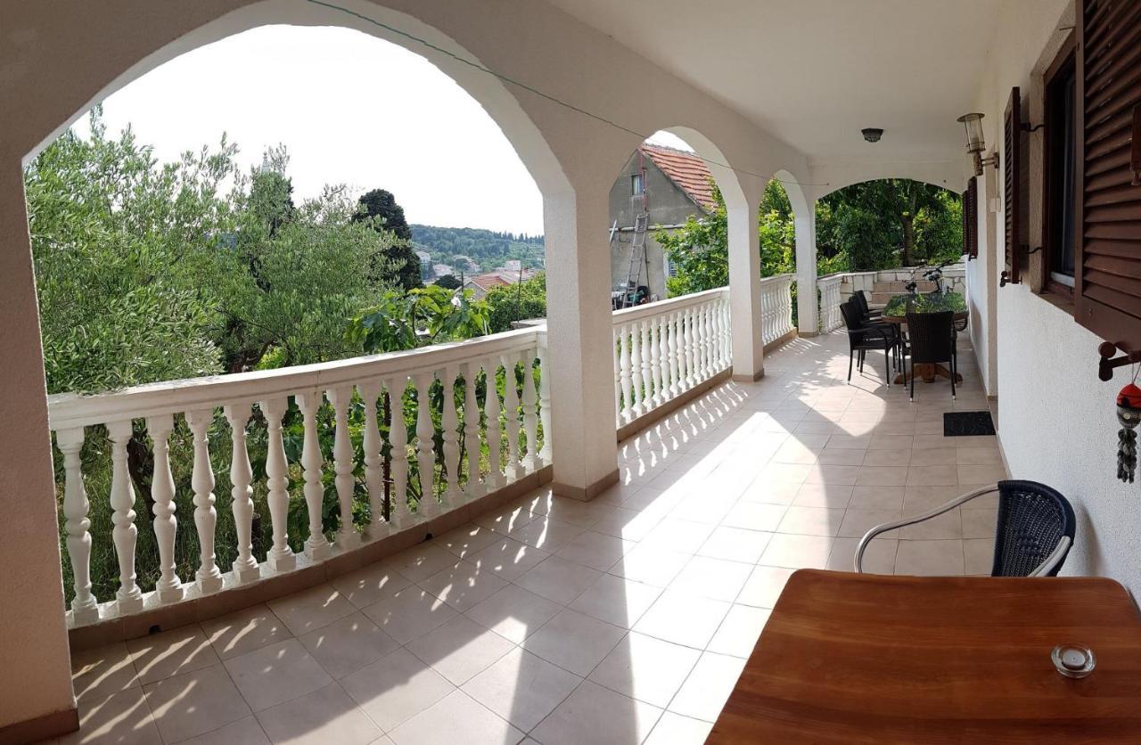 Apartmani Ela Prvić Luka Kültér fotó