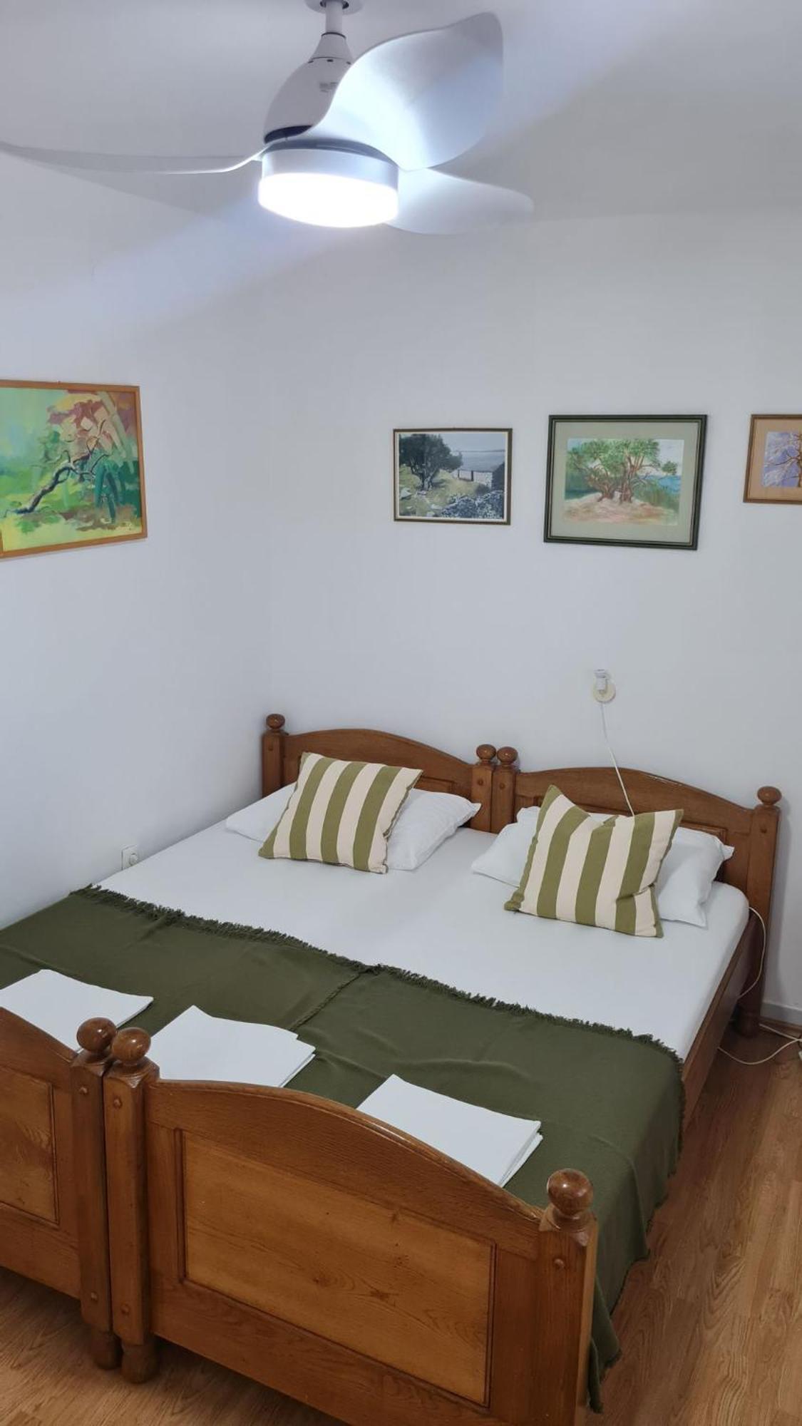 Apartmani Ela Prvić Luka Kültér fotó