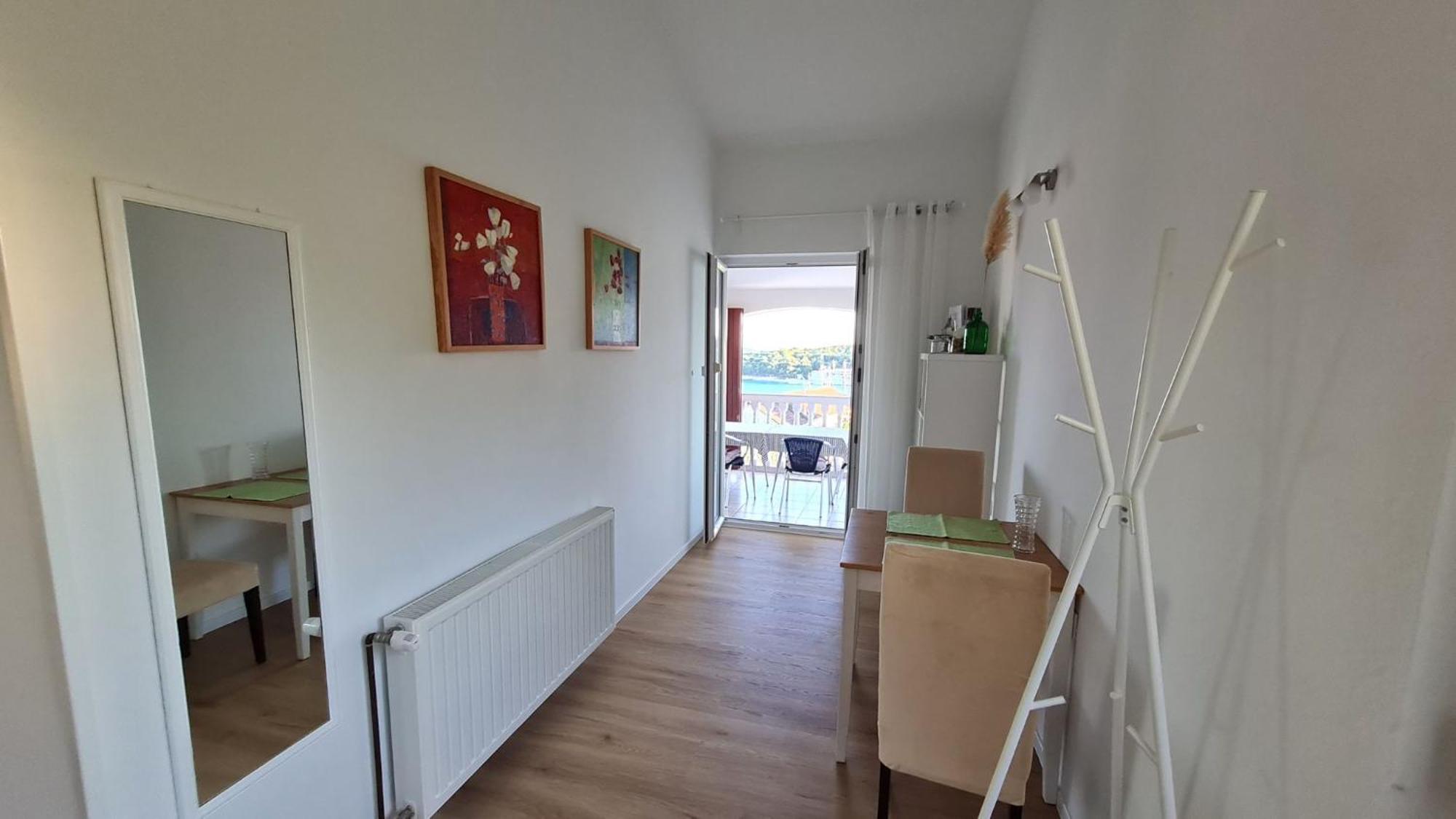 Apartmani Ela Prvić Luka Kültér fotó