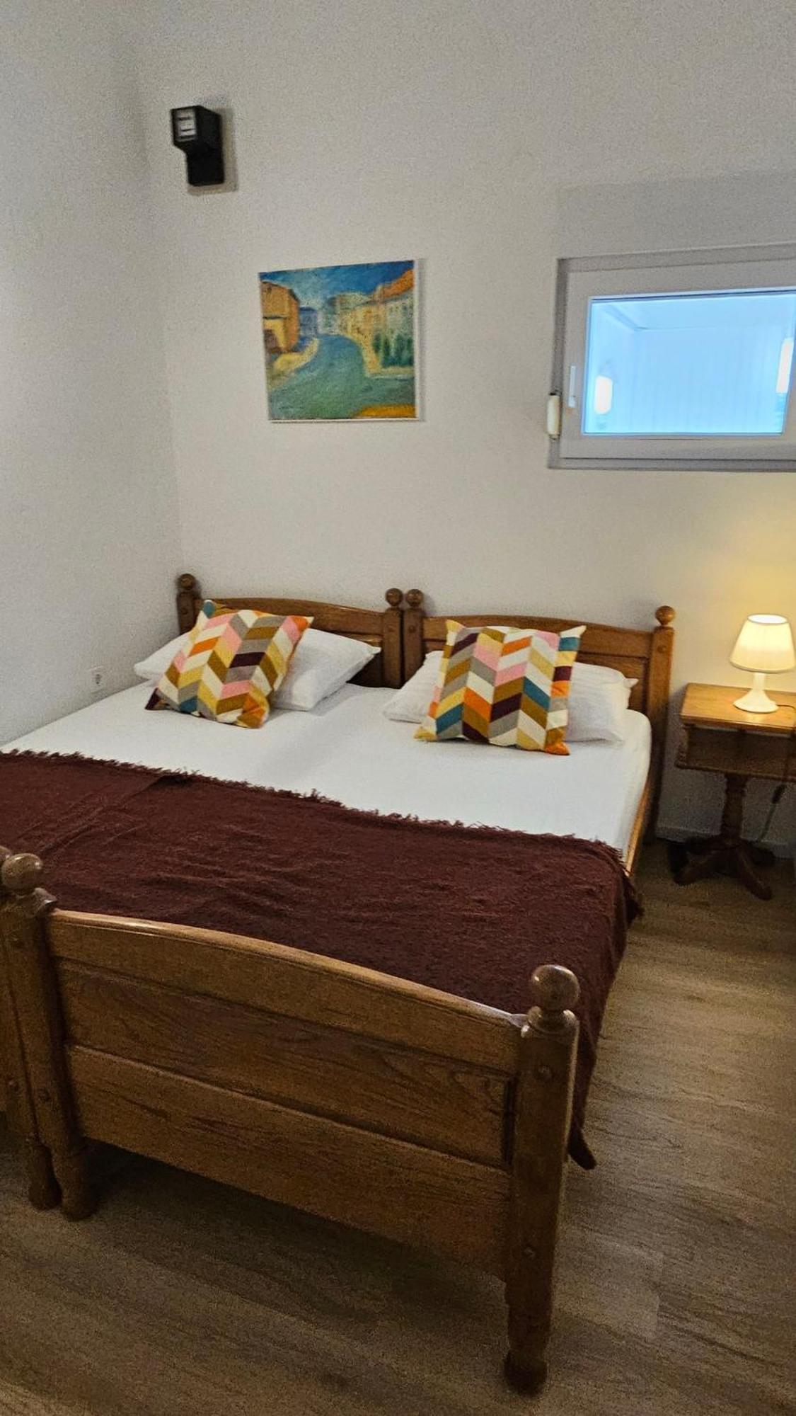 Apartmani Ela Prvić Luka Kültér fotó